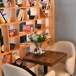 A & Апартаменты